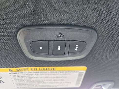 Used 2020 Chrysler Pacifica Limited w/ Advanced Safetytec Group image 71