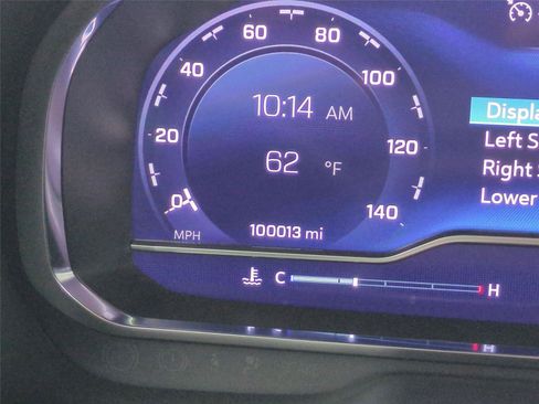 Used 2023 Chevrolet Tahoe Premier AWD/4WD image 20