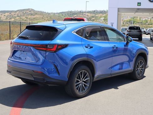Used 2025 Lexus NX 250 FWD w/ Premium Package image 5