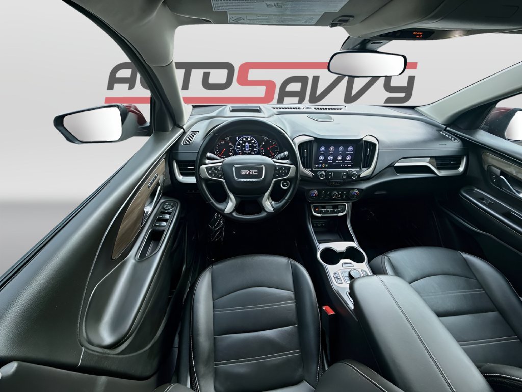 Used 2024 GMC Terrain Denali AWD/4WD image 23