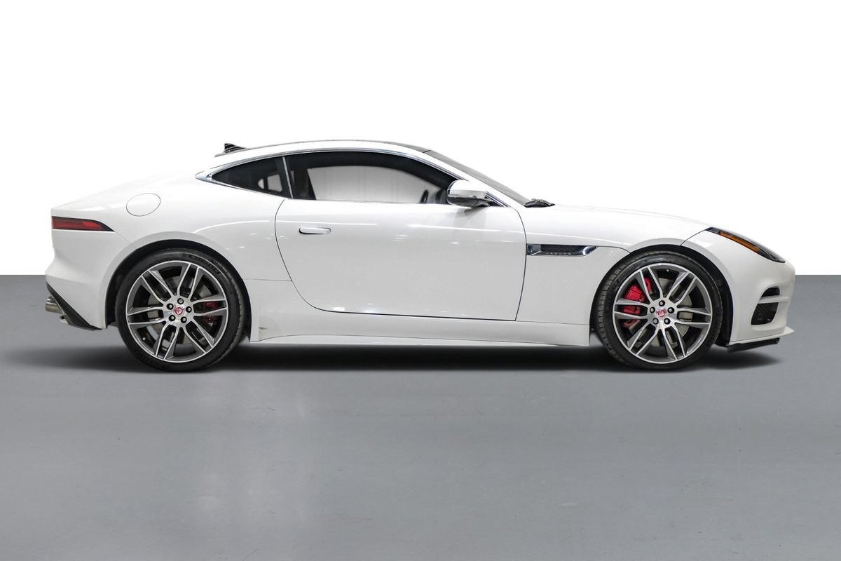 Used 2019 Jaguar F-TYPE R AWD/4WD image 5