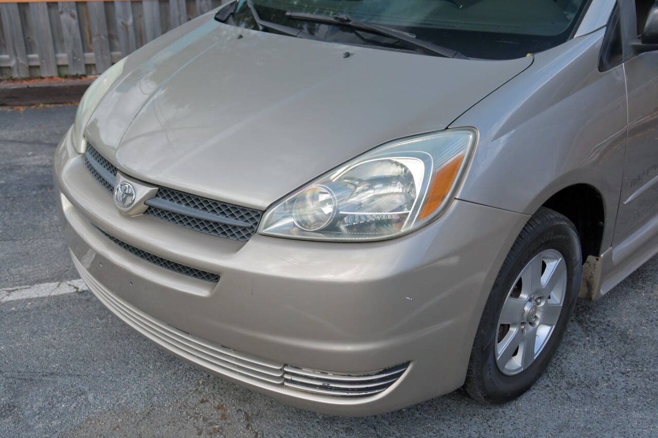 Used 2005 Toyota Sienna LE w/ Assistance Pkg 2 FWD image 5