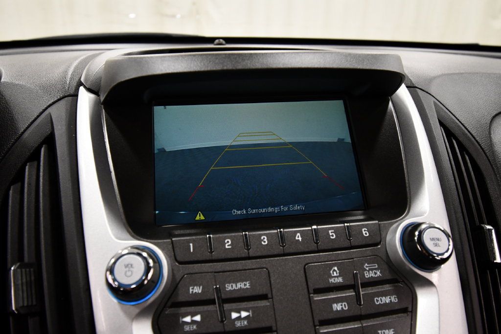 Used 2015 Chevrolet Equinox LTZ AWD/4WD image 22