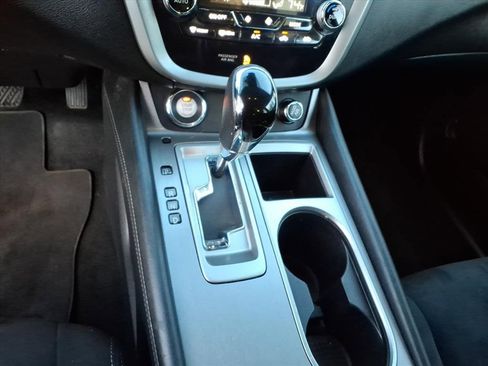 Used 2021 Nissan Murano SV image 18