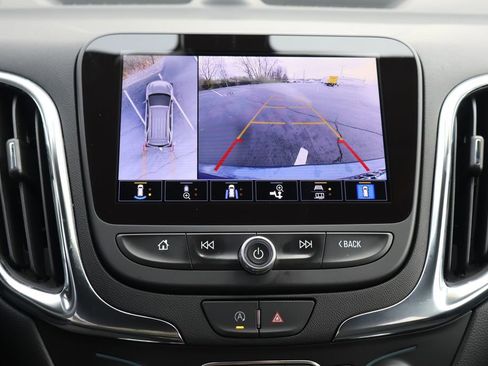 Certified 2024 Chevrolet Equinox LT image 18