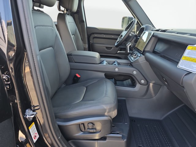 New 2026 Land Rover Defender 110 X-Dynamic SE AWD/4WD image 10
