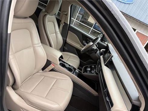 Used 2021 Lincoln Corsair FWD w/ Equipment Group 101A image 38