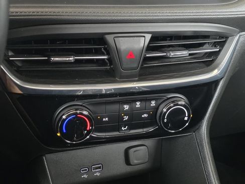 Used 2024 Buick Encore GX Sport Touring FWD image 16