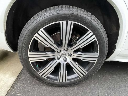 Used 2021 Volvo XC90 T8 Inscription w/ Advanced Package AWD/4WD image 5