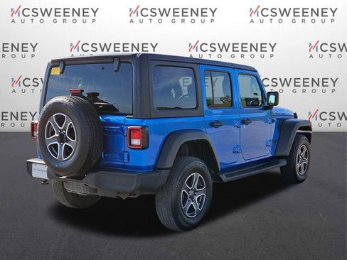 Used 2022 Jeep Wrangler Unlimited Sport image 5