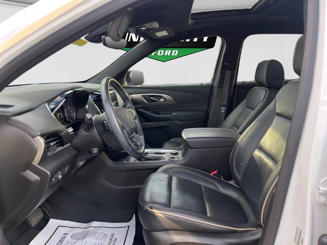Used 2024 Chevrolet Traverse Premier w/ Redline Edition FWD image 25