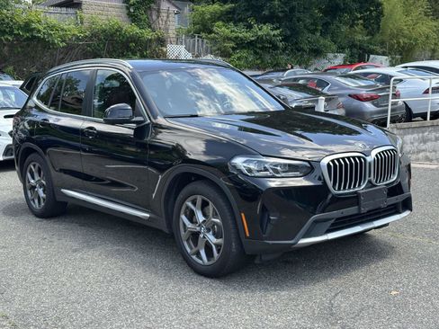 Used 2022 BMW X3 xDrive30i w/ Premium Package 2 AWD/4WD image 2