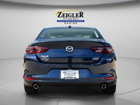 Used 2019 MAZDA MAZDA3 AWD Sedan w/ Premium Package image 6