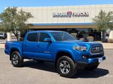 Used 2017 Toyota Tacoma TRD Sport image 3