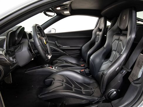 Certified 2014 Ferrari 458 Italia Coupe RWD image 5