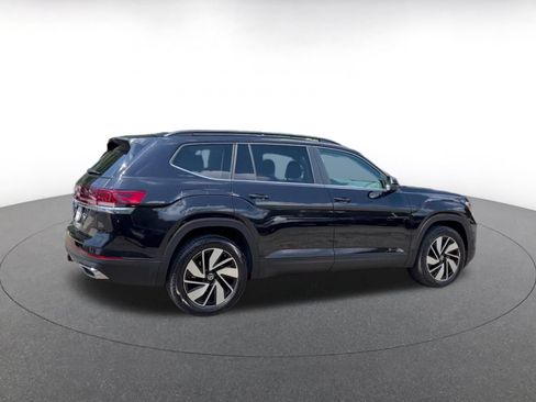 Used 2026 Volkswagen Atlas SE FWD image 11