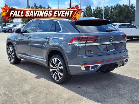Used 2020 Volkswagen Atlas Cross Sport SEL R-Line AWD/4WD image 2