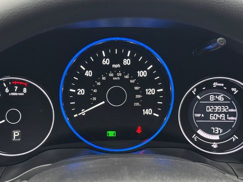 Used 2018 Honda HR-V LX image 17