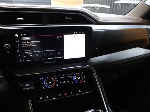 Used 2024 GMC Sierra 2500 Denali w/ Denali Reserve Package image 68