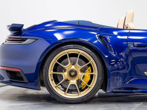 Used 2021 Porsche 911 Turbo S image 18