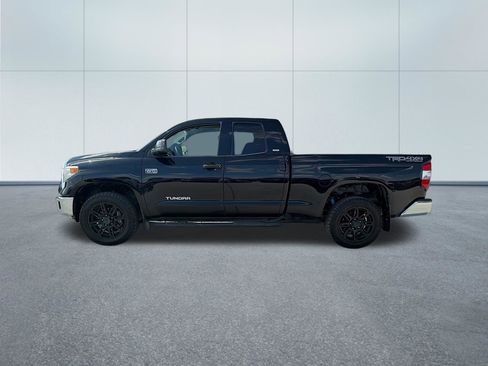 Used 2016 Toyota Tundra SR5 w/ TRD Off Road Package AWD/4WD image 10