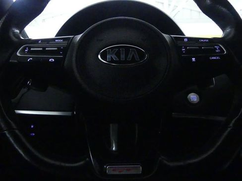 Used 2020 Kia Stinger GT2 AWD/4WD image 19