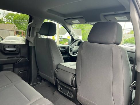 Used 2021 Chevrolet Silverado 1500 Custom Trail Boss w/ LPO, Dark Essentials Package AWD/4WD image 23