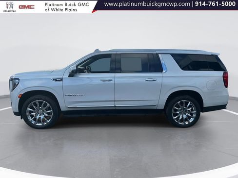 Used 2021 GMC Yukon XL Denali w/ LPO, Illumination Package image 7