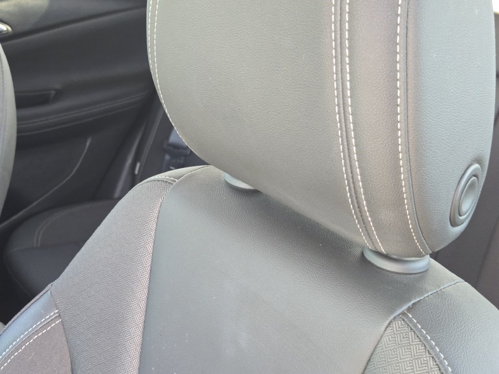 Used 2024 Buick Encore GX Preferred w/ Comfort Package FWD image 10