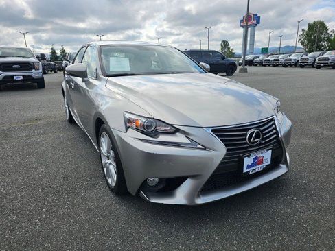 Used 2014 Lexus IS 250 image 2