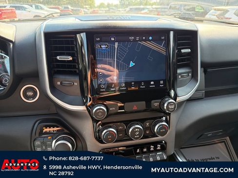 Used 2022 RAM 1500 Big Horn AWD/4WD image 12