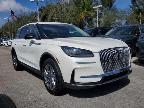 Certified 2023 Lincoln Corsair FWD w/ Equipment Group 101A image 25