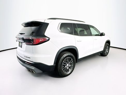 Used 2025 GMC Acadia Elevation image 9