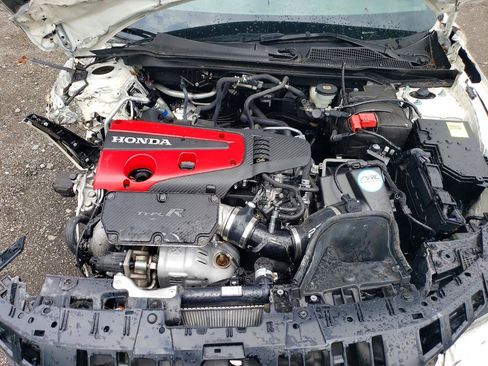 Used 2025 Honda Civic Type R image 9