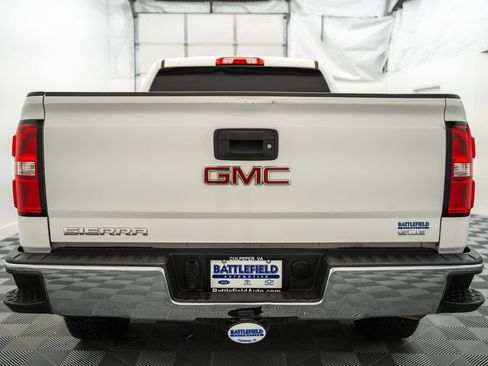 Used 2018 GMC Sierra 1500 SLE w/ Max Trailering Package AWD/4WD image 7