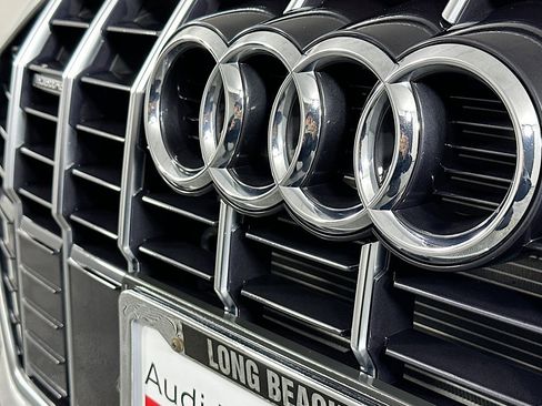 Used 2023 Audi Q3 2.0T Premium w/ Convenience Package image 15