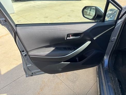 Used 2024 Toyota Corolla SE w/ SE Premium Package image 23