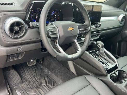 Used 2026 Chevrolet Colorado LT w/ LT Convenience Package AWD/4WD image 18