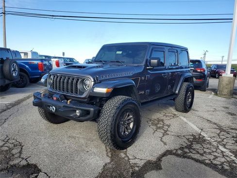 Used 2025 Jeep Wrangler Unlimited Rubicon 392 image 8