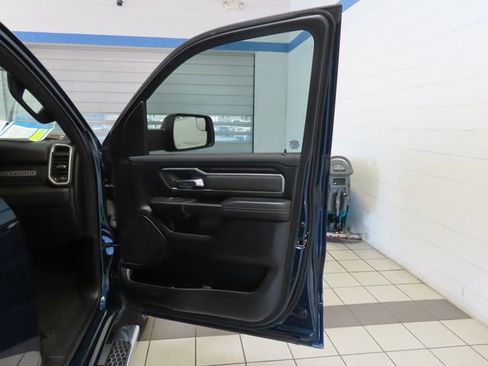 Used 2021 RAM 1500 Big Horn RWD image 27