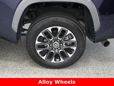 Used 2024 Toyota Tundra Limited w/ Power Package image 10