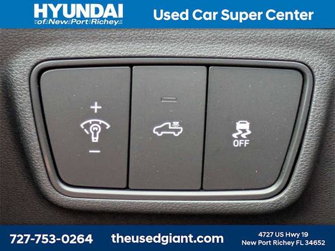 Used 2024 Hyundai Santa Cruz Limited image 31