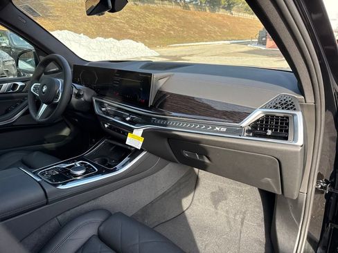 New 2026 BMW X5 xDrive40i image 28