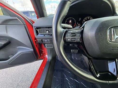 Used 2023 Honda Civic Sport image 18