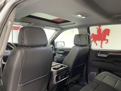 New 2026 GMC Sierra 1500 Denali image 10