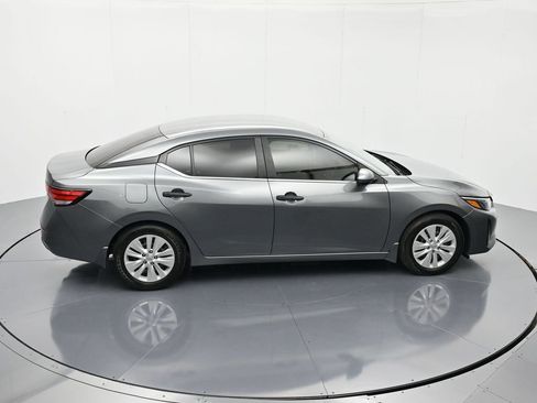 Used 2024 Nissan Sentra S image 30