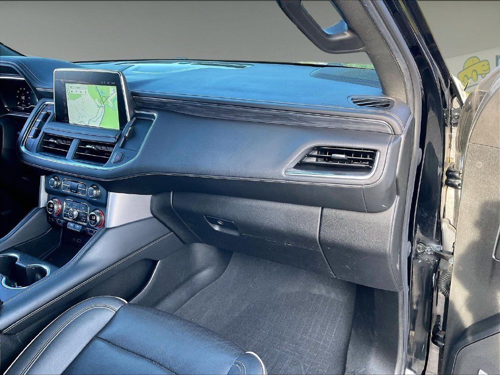 Used 2022 GMC Yukon SLT w/ SLT Premium Package AWD/4WD image 12