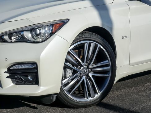 Used 2017 INFINITI Q50 3.0t AWD/4WD image 3