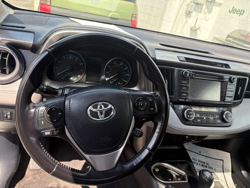 Used 2017 Toyota RAV4 XLE w/ All Weather Liner Package AWD/4WD image 11