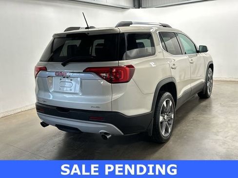Used 2017 GMC Acadia SLT image 37